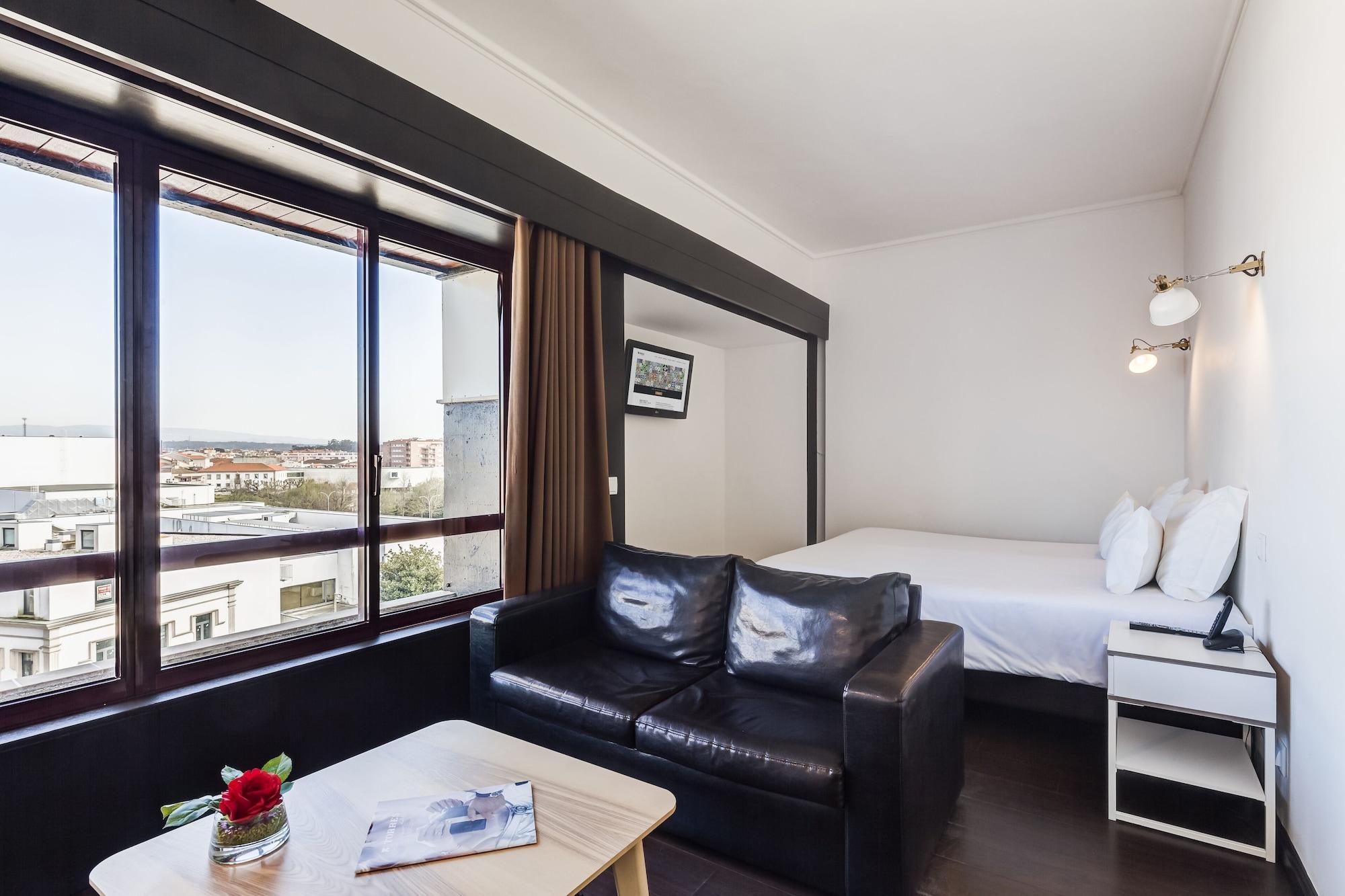 Aquahotel Ovar Bagian luar foto