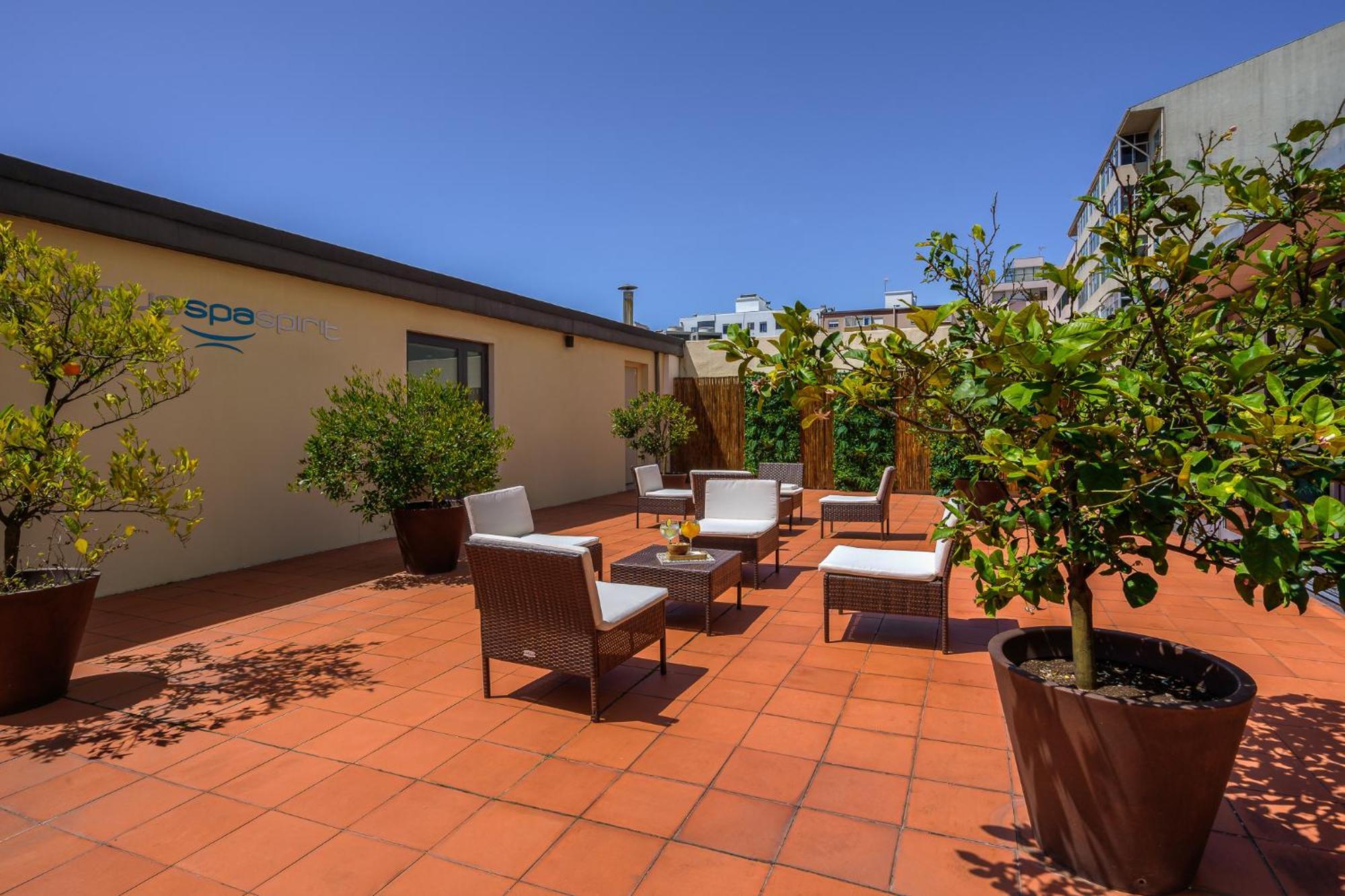 Aquahotel Ovar Bagian luar foto